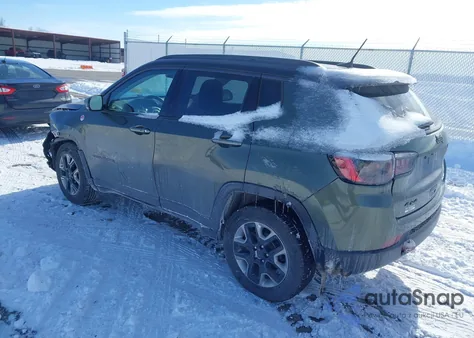 2018 Jeep Compass Trailhawk 4X4 z USA, uszkodzony, nr VIN 3C4NJDDB1JT463694